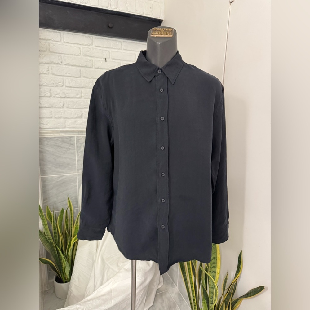 Zara Black shirt relax fit gently worn